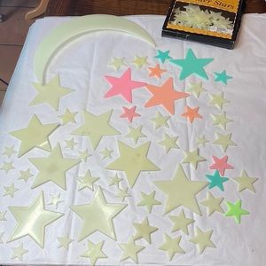 Glow in the dark stars